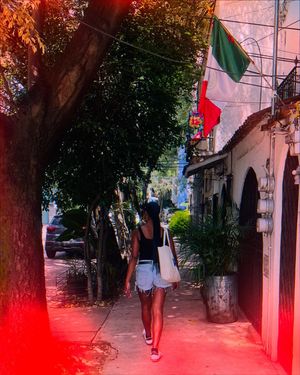 Image post by @issarae on Instagram