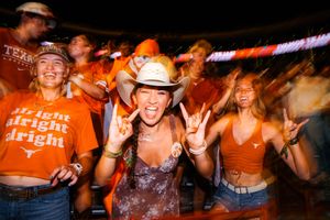 Image post by @texaslonghorns on Instagram