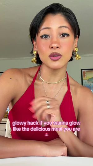 Video post by @sidandlisten on TikTok