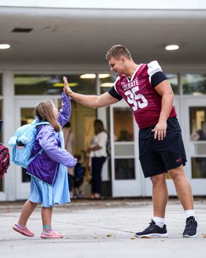 Image post by @colgatefb on Instagram