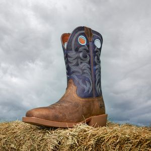 Image post by @justinboots_ on Instagram