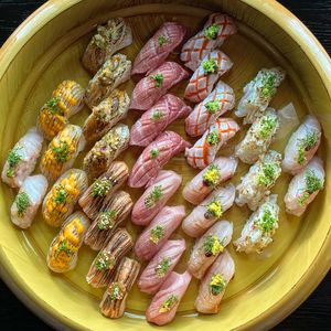 Image post by @chefsroll on Instagram