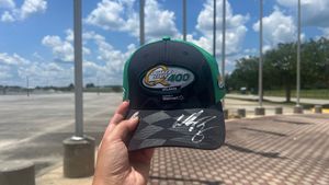 Image post by @echoparkspeedway on Instagram