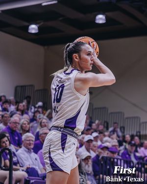 Image post by @acuwbb on Instagram