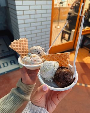 Image post by @goodeatswithamanda on Instagram