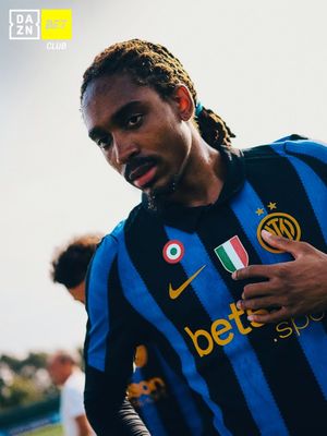 Image post by @dazn_it on Instagram
