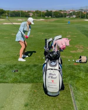Image post by @blaironealgolf on Instagram