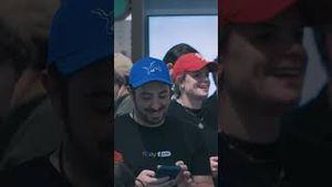 Video post by @sportscardsnonsense on YouTube