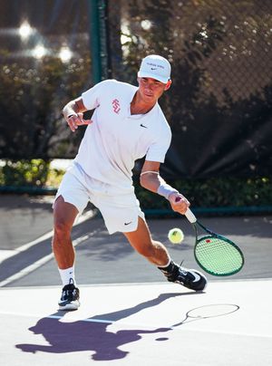 Image post by @fsumtennis on Instagram