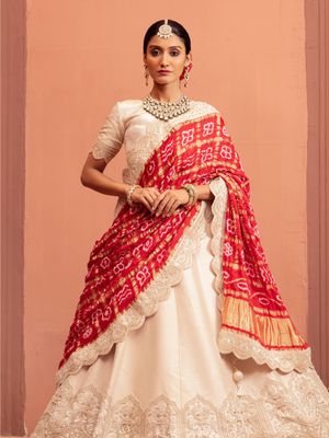 Image post by @ambika_fashion_kolkata on Instagram