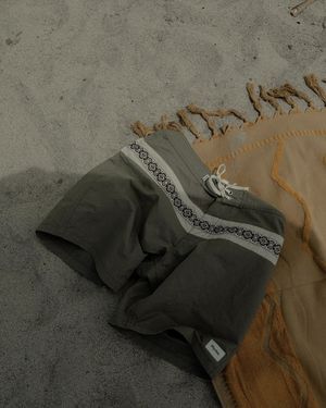 Image post by @soymanza on Instagram