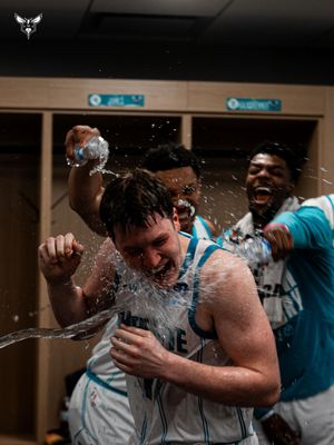 Image post by @hornets on Instagram