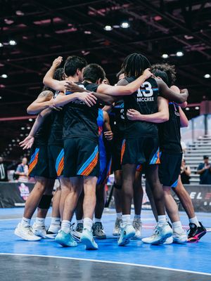 Image post by @aauvolleyball on Instagram