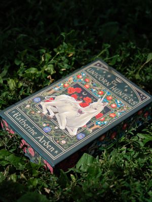 Image post by @fairyloot on Instagram