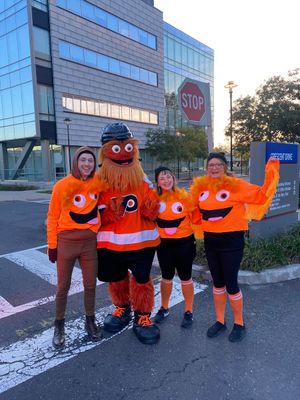 Image post by @FlyersCharities on Twitter