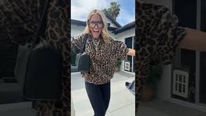 Video post by @shop.with.caroline on YouTube