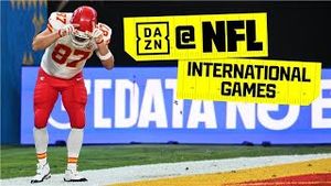 Video post by @DAZN SPORT on YouTube