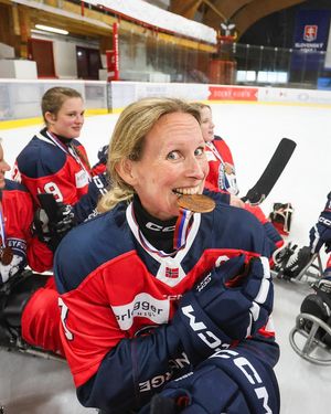 Image post by @paraicehockey on Instagram