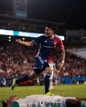 Image post by @fcdallas on Instagram