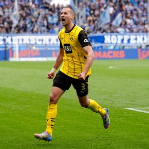 Image post by @BVB on Twitter