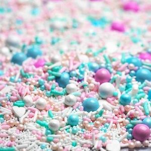Image post by @theblondewhobakes on Instagram