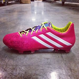 Image post by @soccerdotcom on Instagram