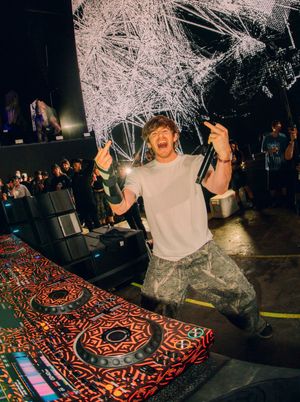 Image post by @nghtmre on Instagram
