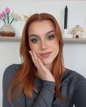 Image post by @elfcosmetics on Instagram