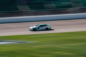 Image post by @chaseelliott on Twitter