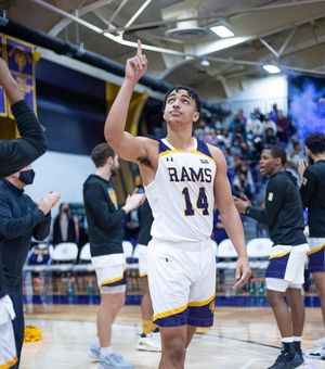 Image post by @samanthayothersphoto on Instagram