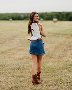 Image post by @gamedayboots on Instagram