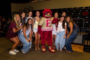 Image post by @elonsoftball on Instagram