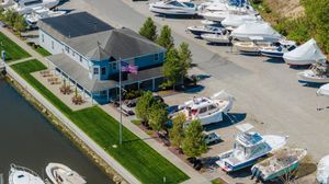 Image post by @islandcovemarinact on Instagram