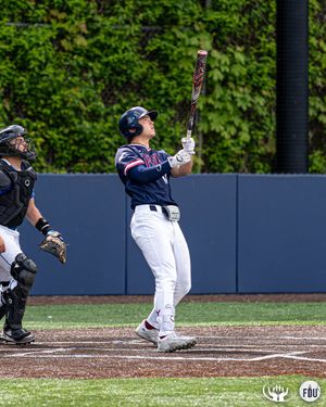 Image post by @FDUKnightsBase on Twitter