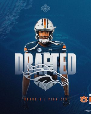 Image post by @auburnfootball on Instagram