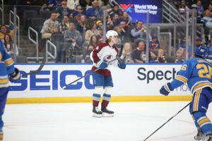 Image post by @Avalanche on Twitter/X