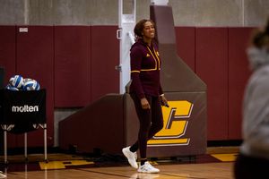 Image post by @CMUVolleyball on Twitter