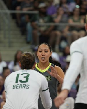 Image post by @baylorvball on Instagram