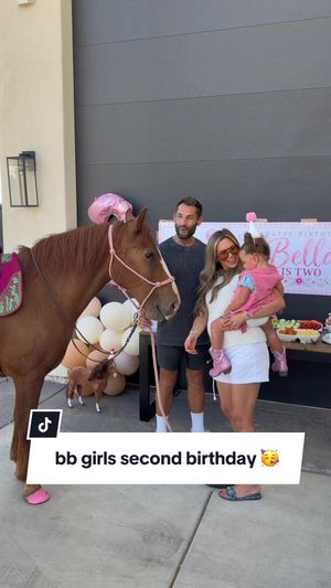 Video post by @kristiipartyof6 on TikTok