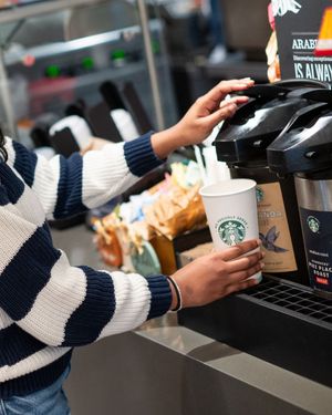 Image post by @usjct on Instagram