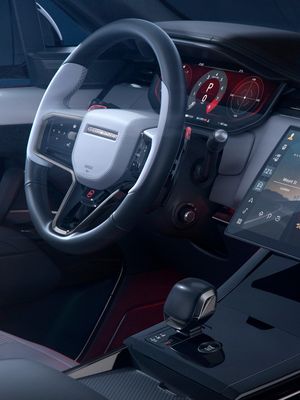 Image post by @rangerover on Instagram