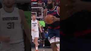 Video post by @laclippers on YouTube