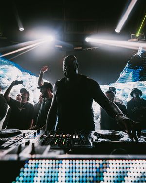Image post by @relentlessbeats on Instagram