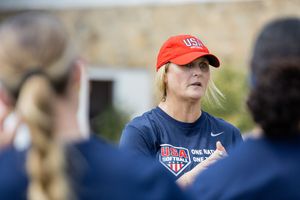 Image post by @usasoftball on Instagram