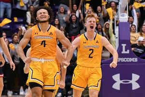 Image post by @asunsports on Instagram