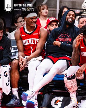 Image post by @HoustonRockets on Twitter