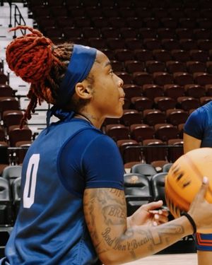 Image post by @cusewbb on Instagram