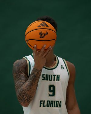 Image post by @usfmbb on Instagram