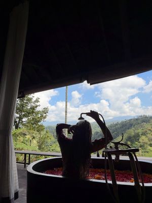 Image post by @jazturner16 on Instagram