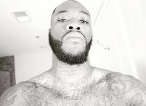 Image post by @bronzebomber on Instagram